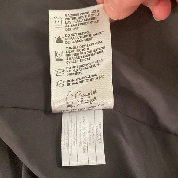 Wind River Lightweight zip up jacket, Size S - Picture 12 of 14